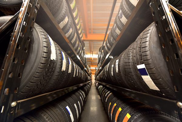 5 Key Signs Your Car Needs New Tires